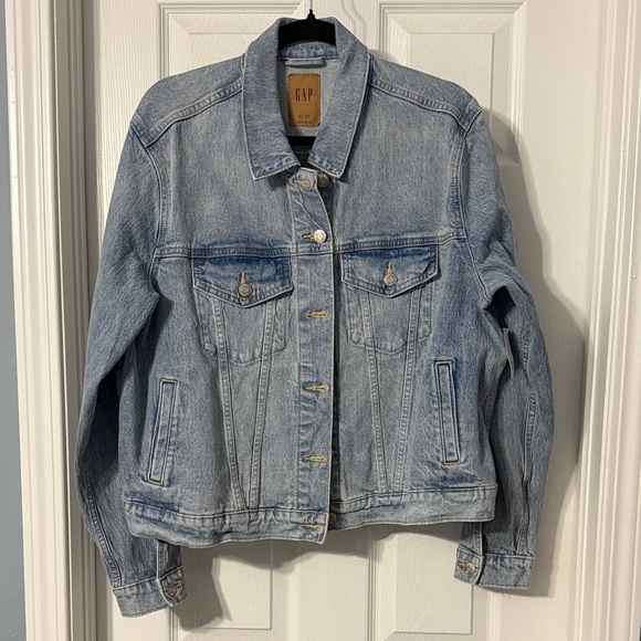 GAP Women's Light Blue Denim Jacket - Picture 1 of 6